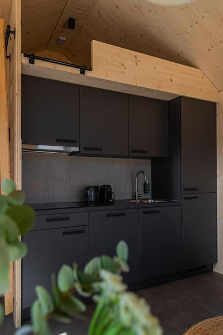 Tinyhouse Munt Met Hottub Villa Meerssen Exterior foto